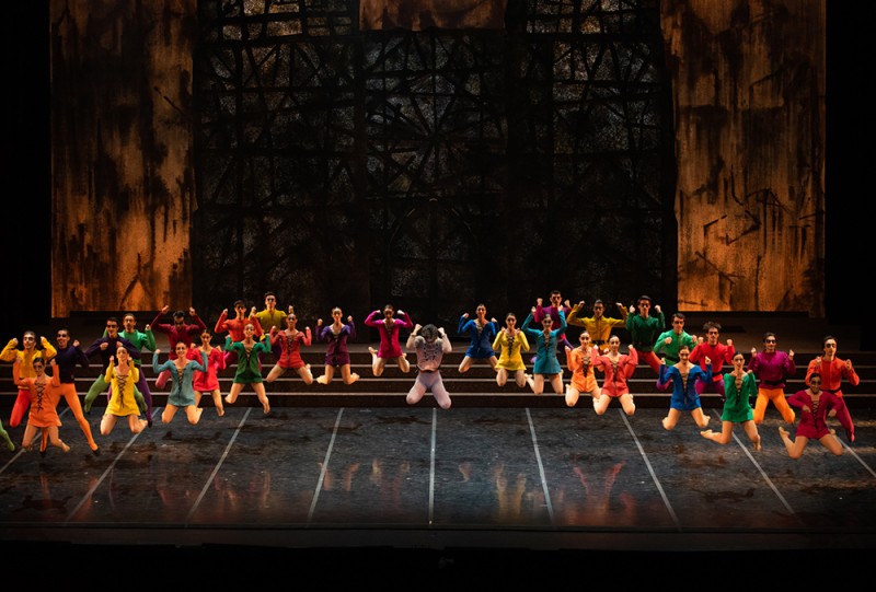 &quot;Notre-Dame de Paris&quot;, coreografia Roland Petit. Bakhtiyar Adamzhan (Quasimodo), Corpo di Ballo Opera di Roma. Foto Fabrizio Sansoni-Opera di Roma 2021