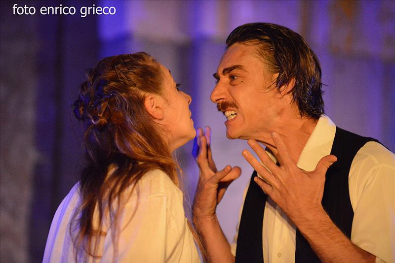 Lucia Fossi (Santuzza) e Liborio Natali (Turiddu). Foto Enrico Grieco