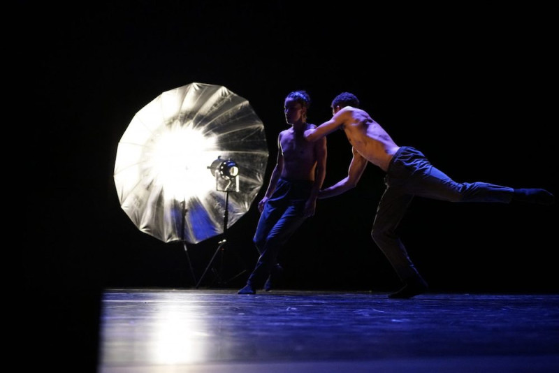 &quot;O&quot;, coreografia Philippe Kratz. Foto Ralf Mohr