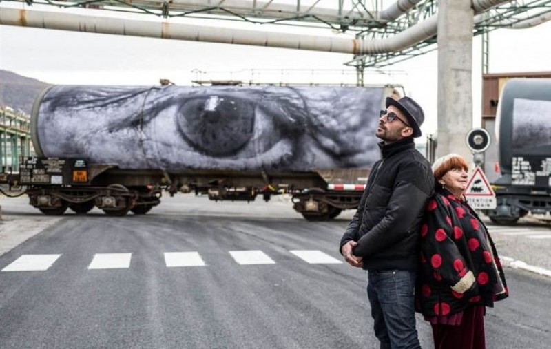 &quot;Visages, villages&quot; di JR, Agnès Varda