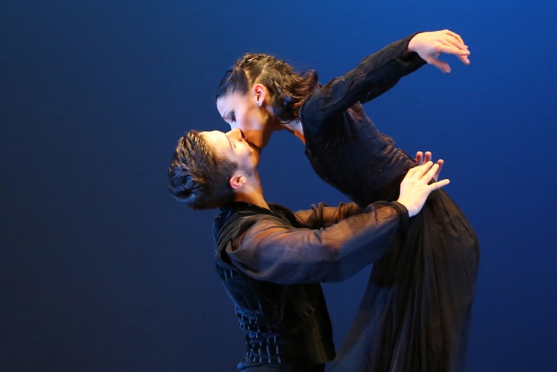 Carla Moro e Aurelio Dessì del Balletto di Milan in &quot;Romeo e Giulietta&quot;, coreografia Giorgio Madia.