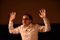 Giuseppe Carullo in "Umanità Nova", regia Cristiana Minasi