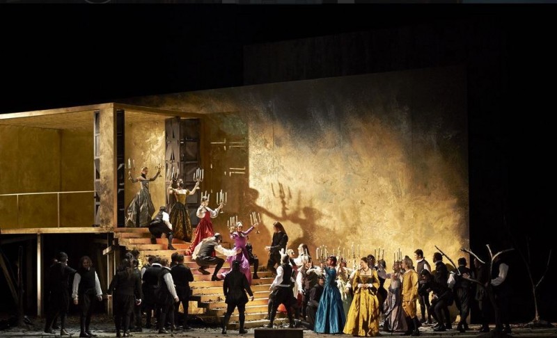 &quot;Rigoletto&quot;, regia Pierre Audi. Foto Wiener Staatsoper – Michael Pöhn