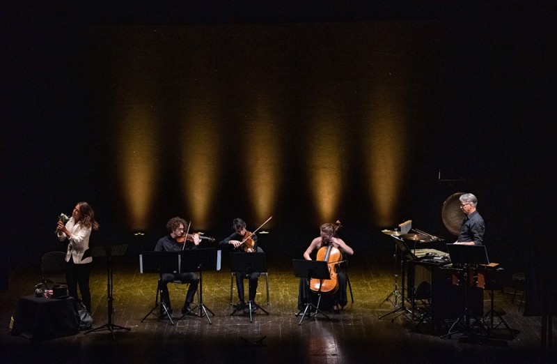 “Il n’est pas comme nous”, musiche di Alessandro Solbiati