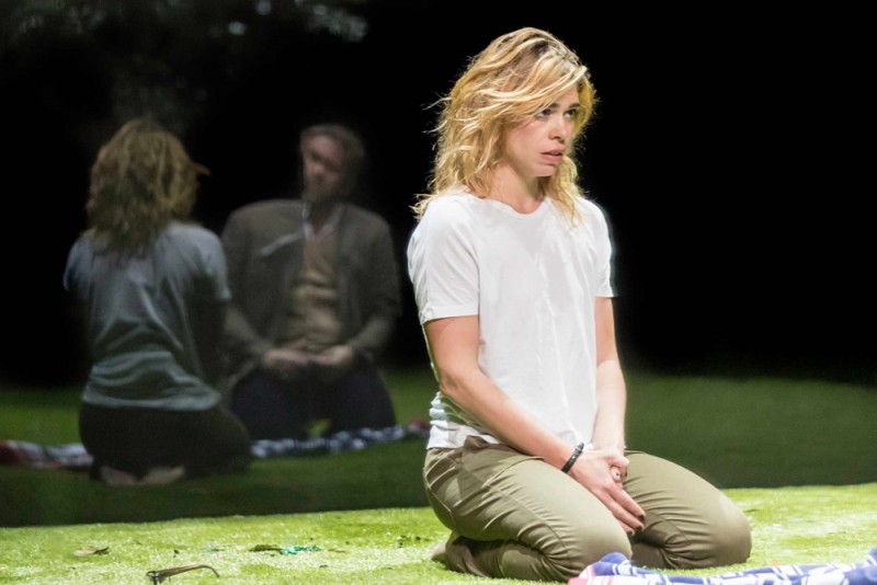 Billie Piper (Her) in &quot;Yerma&quot; al Young Vic. Foto Johan Persson
