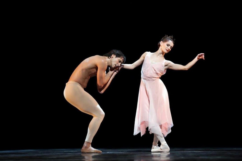 Maria Eichwald e Igor Yebra in &quot;La rose malade&quot;, coreografia Roland Petit