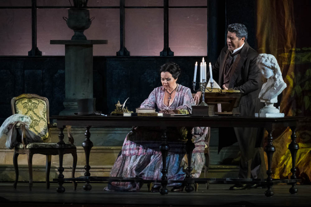 &quot;La Traviata&quot;, regia Franco Zeffirelli. Foto ENNEVI
