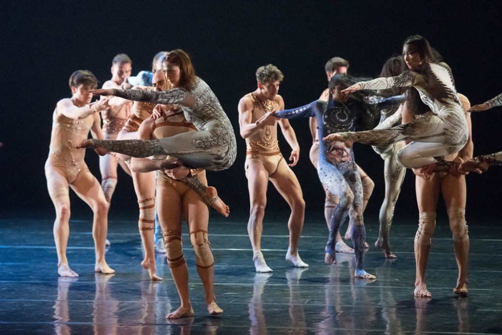 &quot;Carmina Burana&quot;, coreografia Claude Brumachon. Foto Rolando Paolo Guerzoni