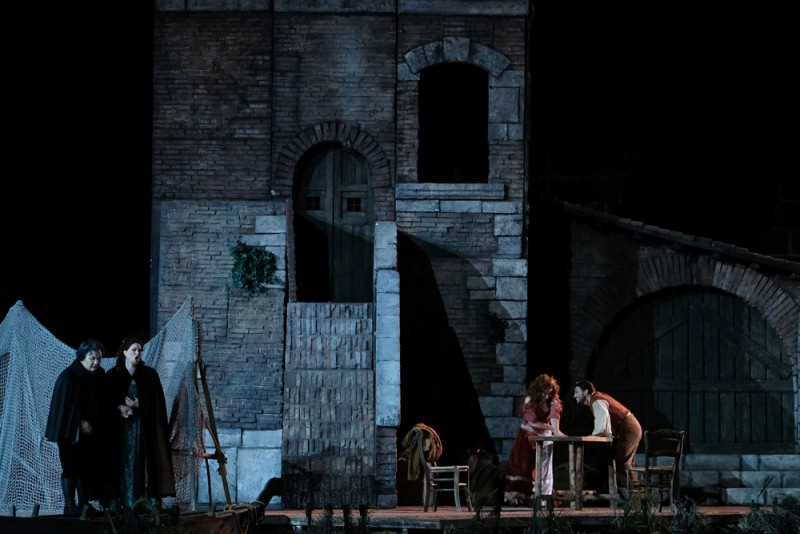 &quot;Rigoletto&quot;, regia Ivo Guerra. Foto Ennevi/Fondazione Arena di Verona