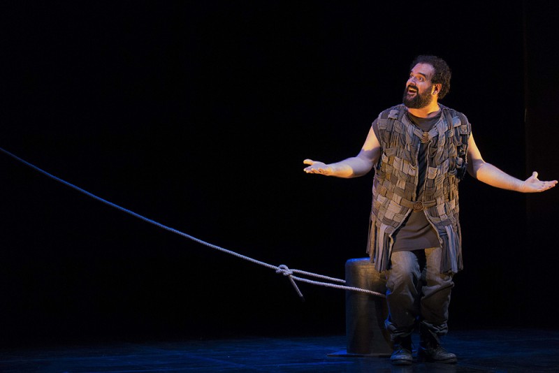 Gaetano Colella in &quot;Icaro Caduto&quot;, regia Enrico Messina. Foto Angelo Maggio