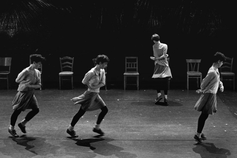 &quot;Rosas Danst Rosas&quot;, coreografia Anne Teresa De Keersmaeker. Foto Jean Luc Tanghe