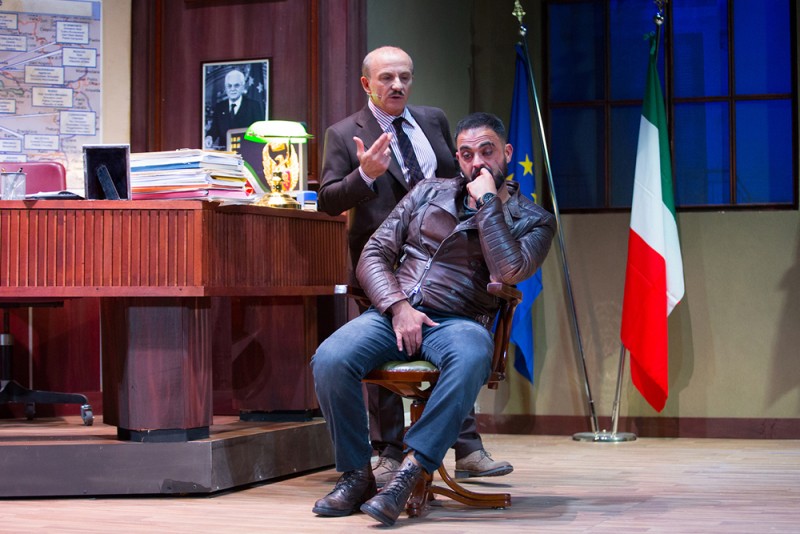 &quot;Colpo di scena&quot;, di e con Carlo Buccirosso. Foto Gilda Valenza