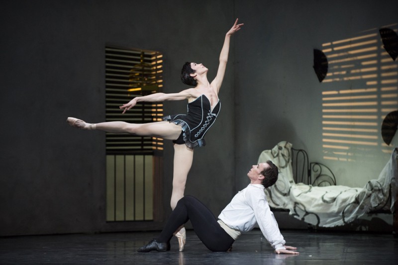Eleonora Abbagnato e Nicolas Le Riche in &quot;Carmen&quot; - coreografia Roland Petit
